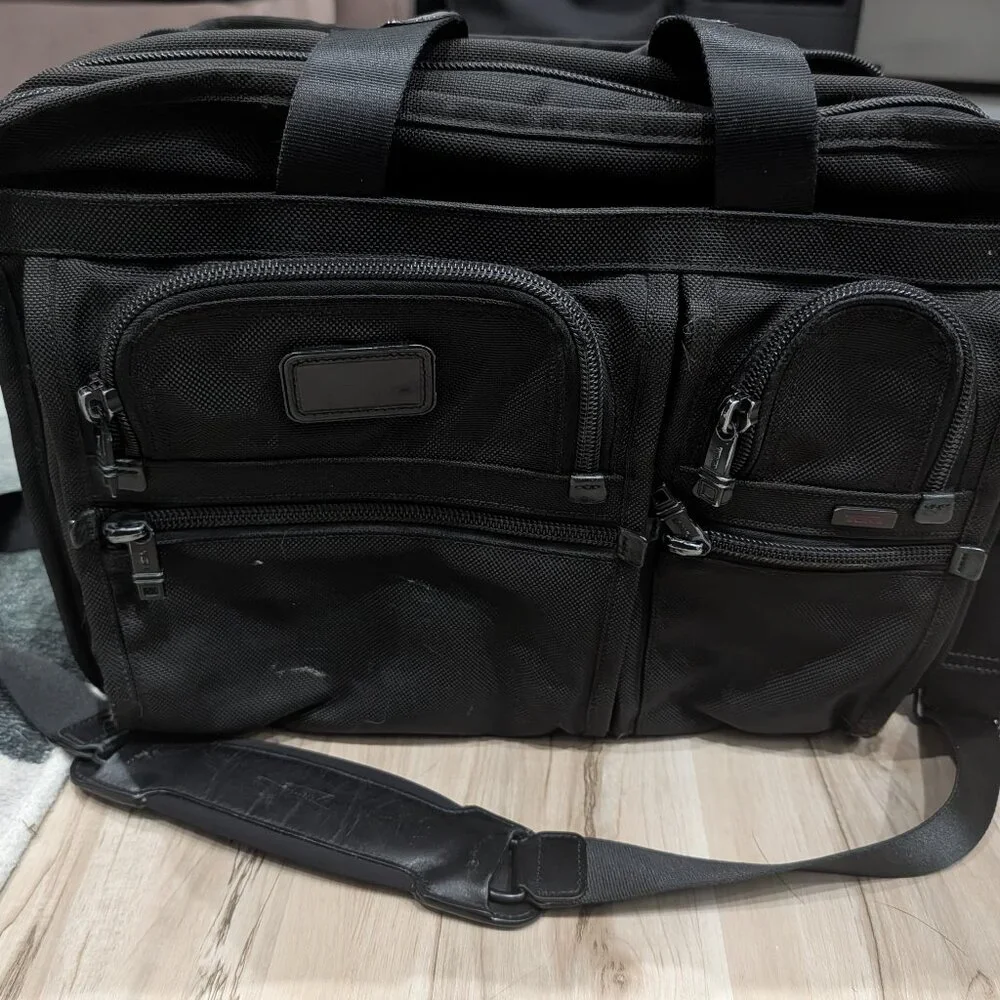 Tumi - AlphaX Laptop Briefcase - Expandable Organizer